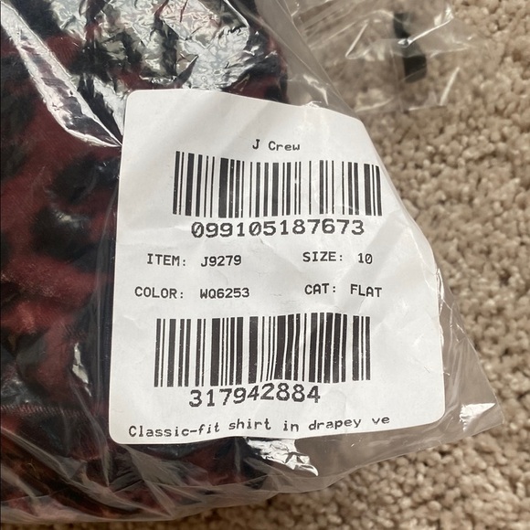 J Crew Classic-fit shirt in Drapey Velvet Rose Leopard Print - Picture 6 of 8